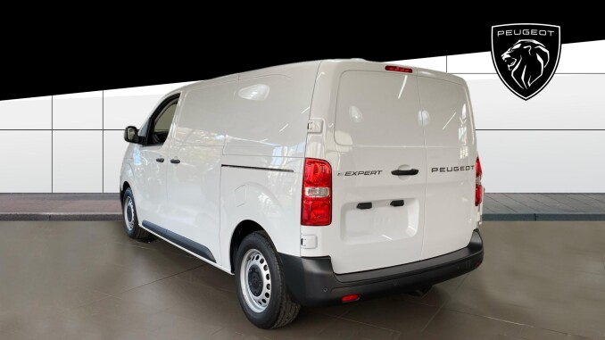 Peugeot Expert E-Standard 1000 100kW 75kWh Professional Premium + Van Auto - Image 2